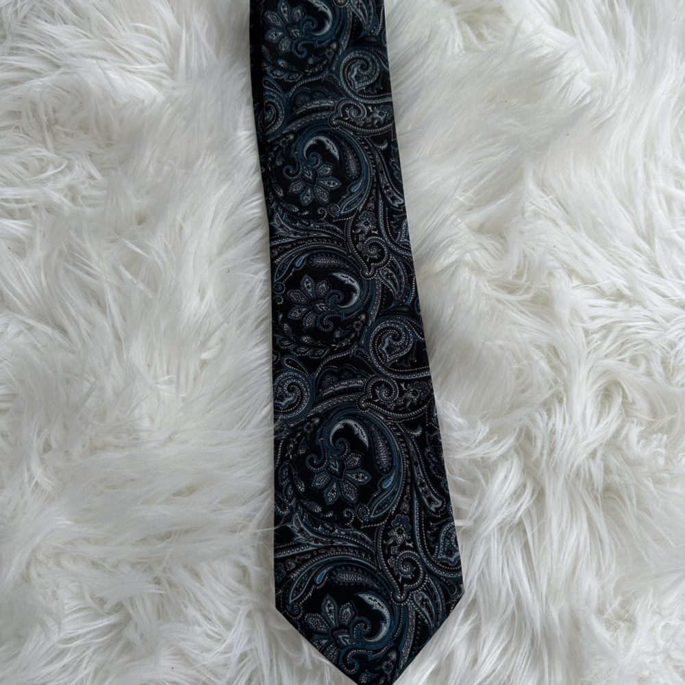 Givenchy Floral Tie